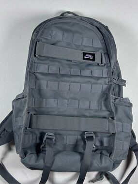 17 laptop tactical backpack Military Style 17" Laptop Backpack 6L Cold Retention Lunch Compartment